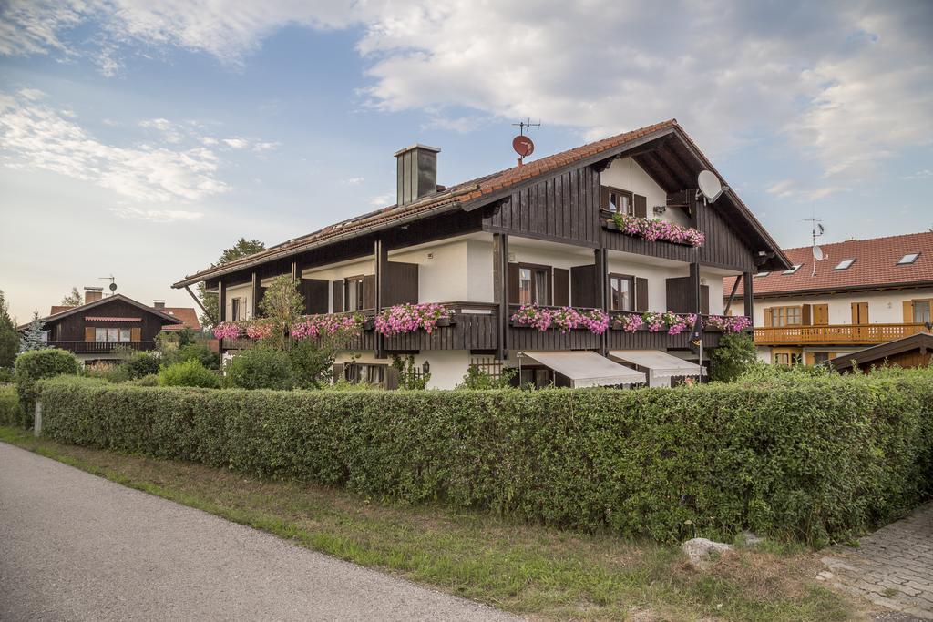 Gastehaus Reichersbeuern Екстериор снимка